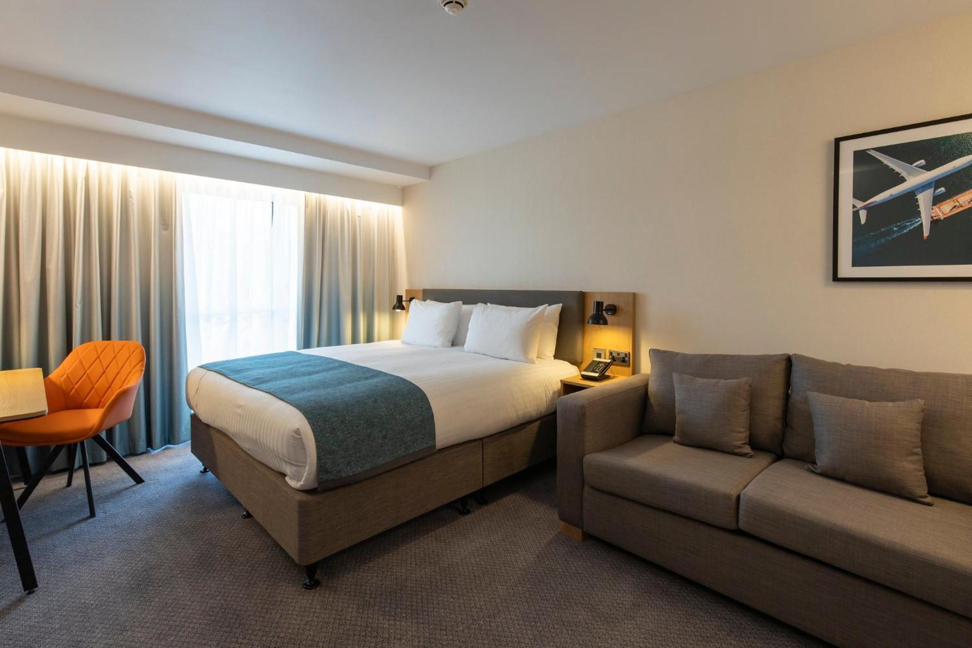 Holiday Inn Bristol Airport By Ihg Redhill  Exteriör bild