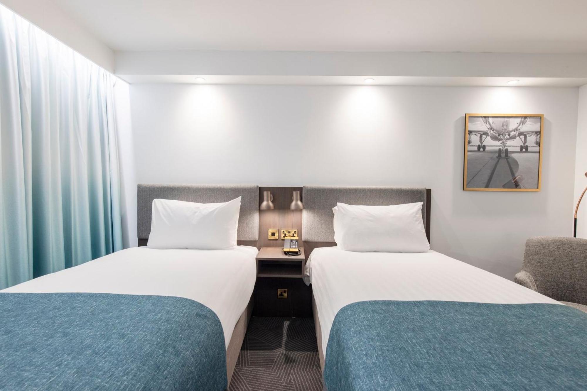 Holiday Inn Bristol Airport By Ihg Redhill  Exteriör bild