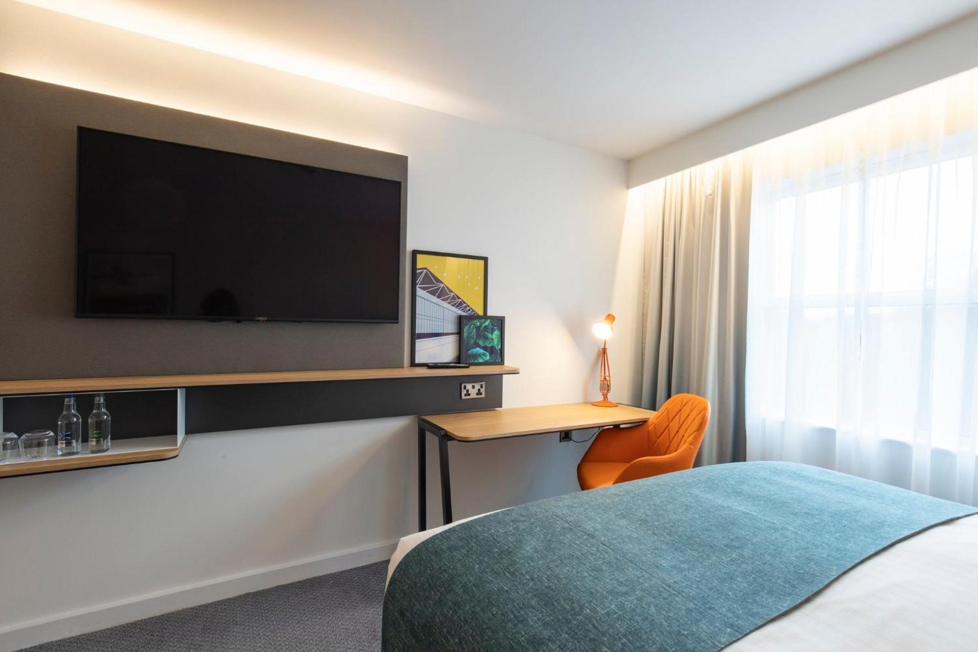 Holiday Inn Bristol Airport By Ihg Redhill  Exteriör bild