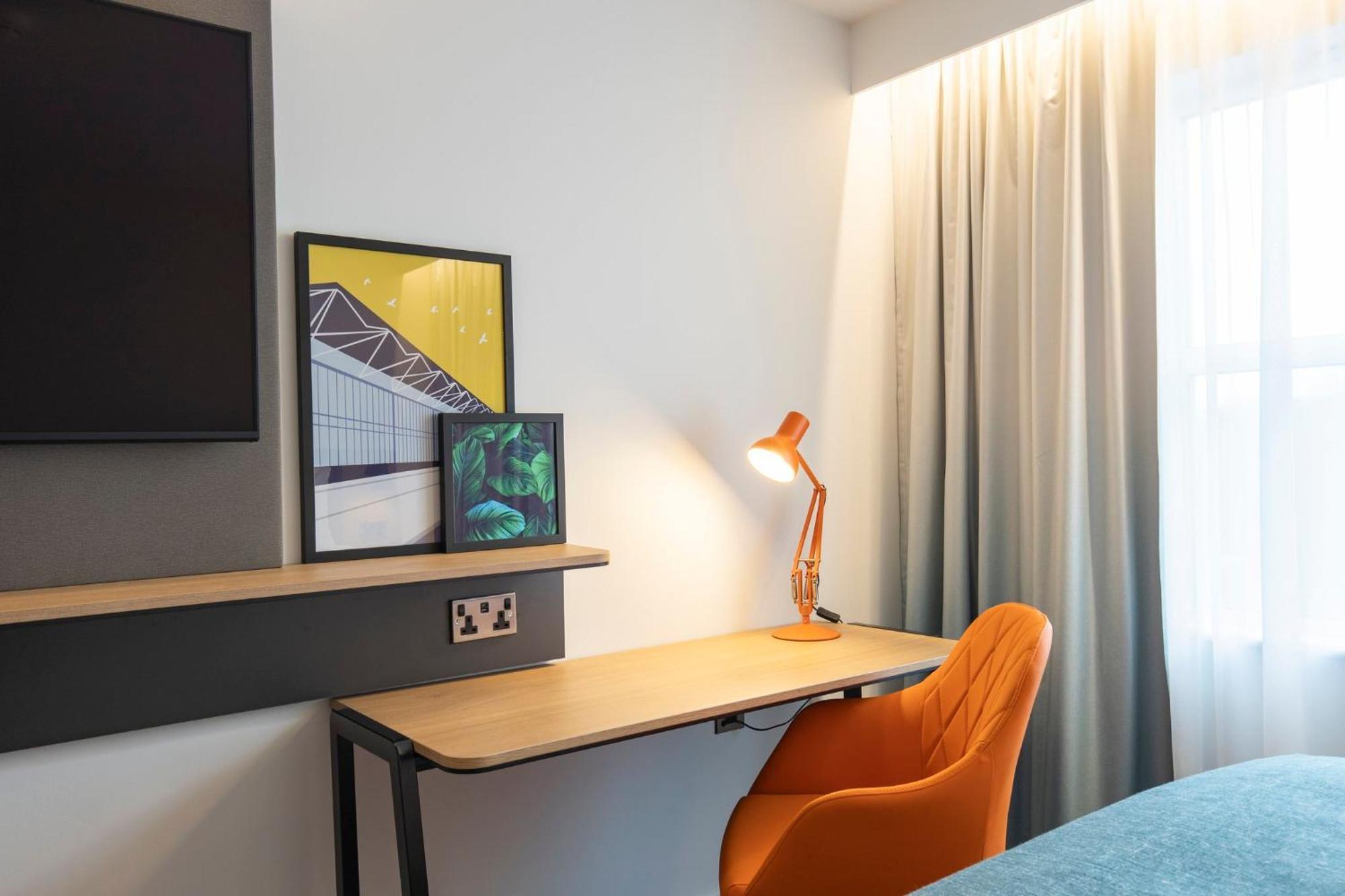 Holiday Inn Bristol Airport By Ihg Redhill  Exteriör bild