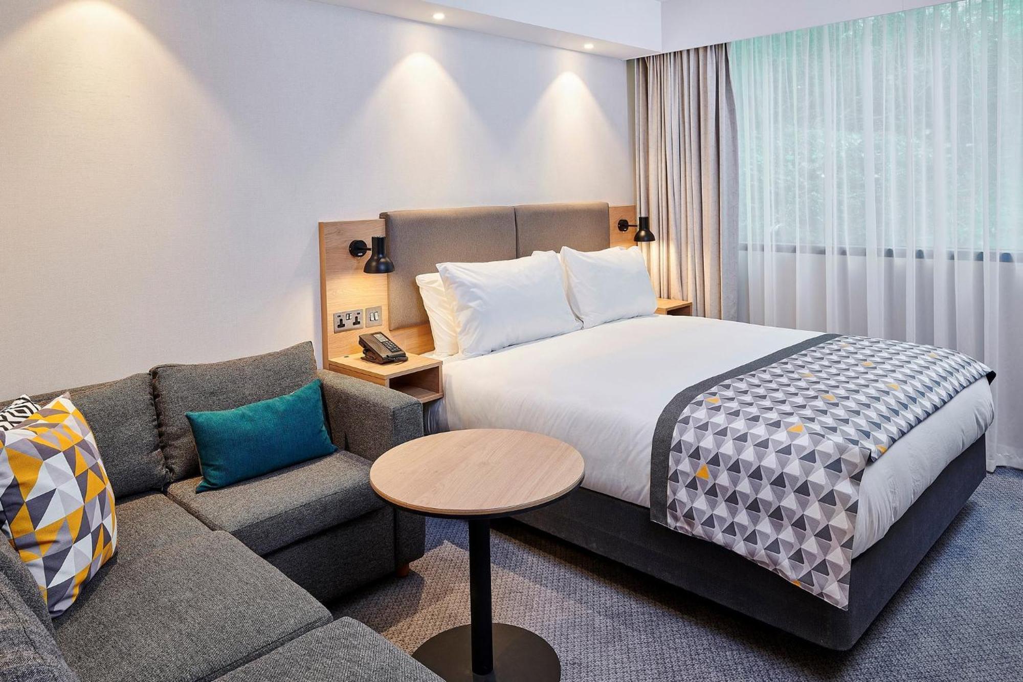 Holiday Inn Bristol Airport By Ihg Redhill  Exteriör bild