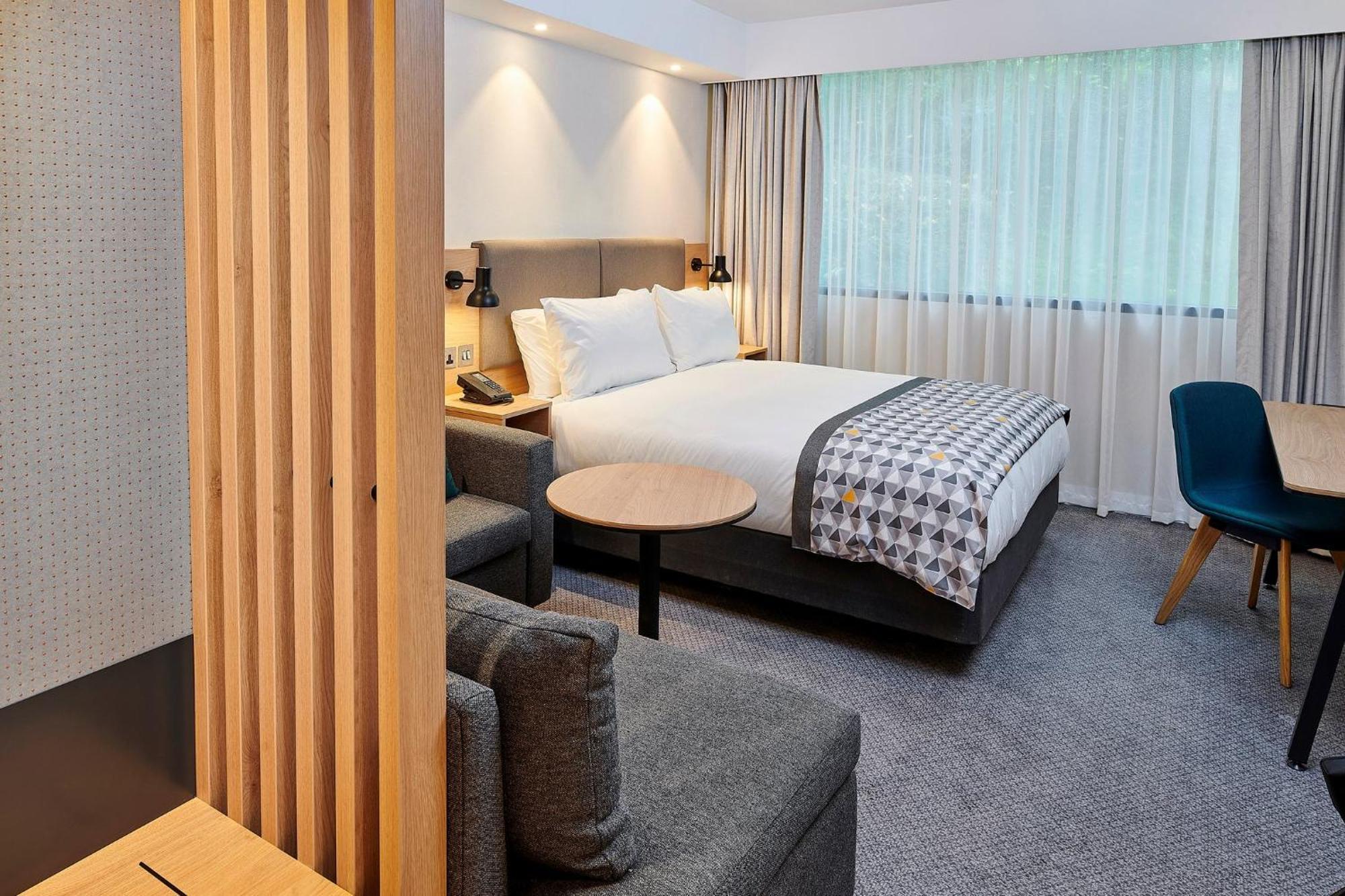 Holiday Inn Bristol Airport By Ihg Redhill  Exteriör bild