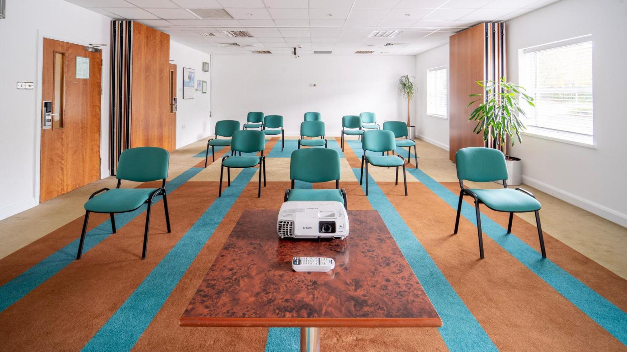 Holiday Inn Bristol Airport By Ihg Redhill  Exteriör bild