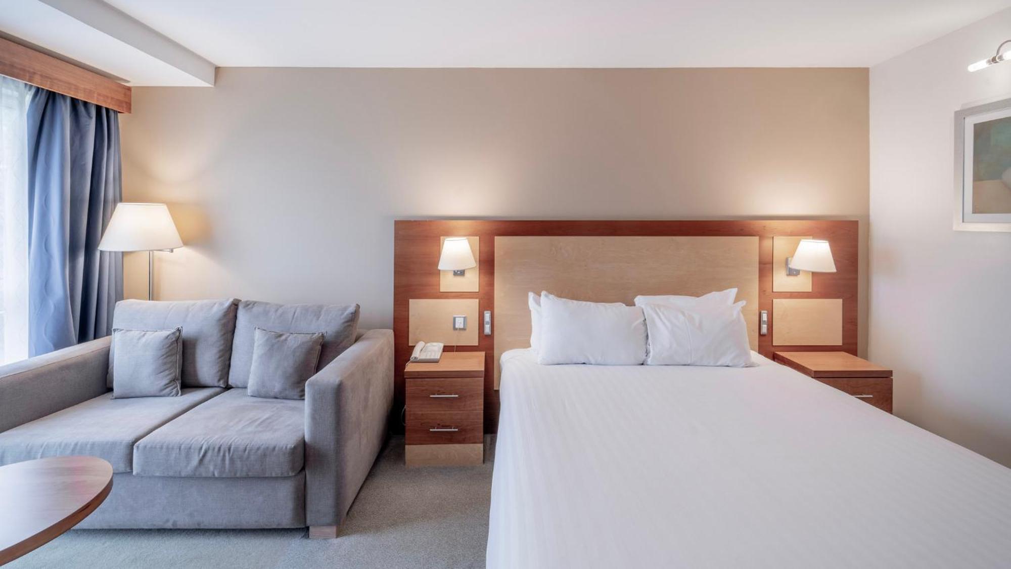 Holiday Inn Bristol Airport By Ihg Redhill  Exteriör bild