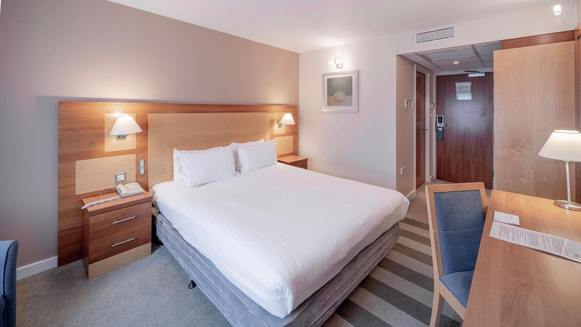 Holiday Inn Bristol Airport By Ihg Redhill  Exteriör bild